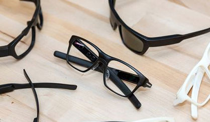 تولید عینک هوشمند با ظاهر عادی