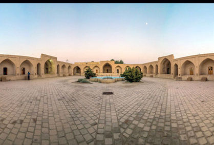 کاروانسرای شاه عباسی و گرند هتل مرمت می‌شوند