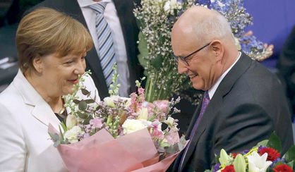 ازدواج سیاسی خطرناک دولت آلمان