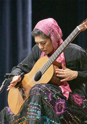 پیشکشی برای زنان نام‌آور ایرانی