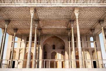 آثار تاریخی اصفهان در آستانه «نشست»