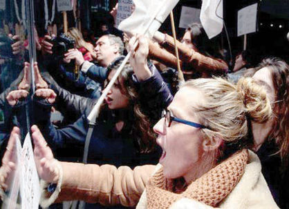 خشم زنان پاریسی از پولانسکی