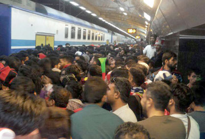 جابه‌‌جایی ۸۵ هزار تماشاگر شهرآورد توسط متروی تهران