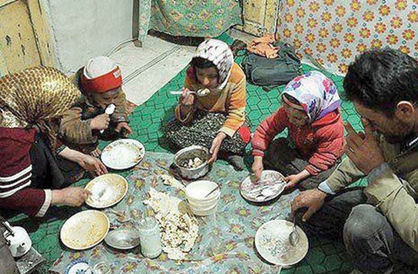 بررسی ۱۰ ساله روند فقر در ایران