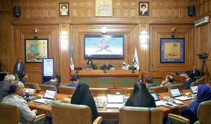 معاملات شهرداری تهران در اتاق شیشه‌ای