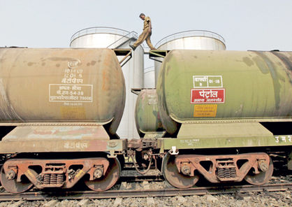 خرید نفت هند از ایران ادامه می‌یابد