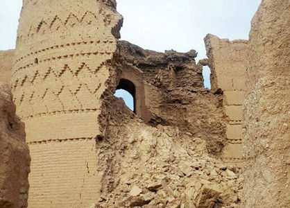 حفاری‌های غیرمجاز، قلعه تاریخی کاشان را تخریب کرد
