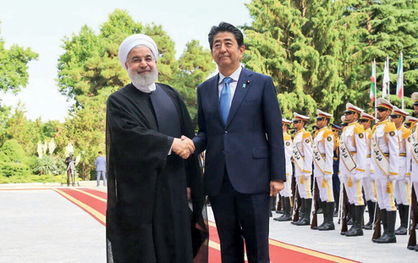 نخست‌وزیر ژاپن وارد تهران شد