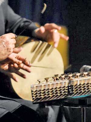 راویان سنتور در فرهنگستان هنر اجرا می‌شود