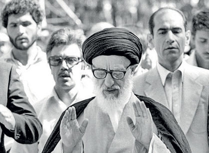 برپایی نخستین نماز جمعه تهران پس از انقلاب