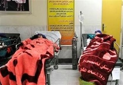 مسمومیت دانش‌آموزان در مدارس دخترانه اردبیل/ ۱۰۸ دانش‌آموز به بیمارستان منتقل شدند