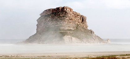 خطر تبدیل دریاچه ارومیه به تالاب فصلی و بروز توفان‌های نمکی