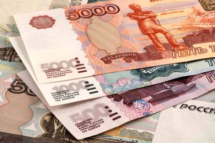 رشد ۶۸ درصدی خرید ارز در روسیه طی ماه گذشته میلادی