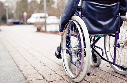 درخواست برابری حق پرستاری معلولان در منزل و مراکز
