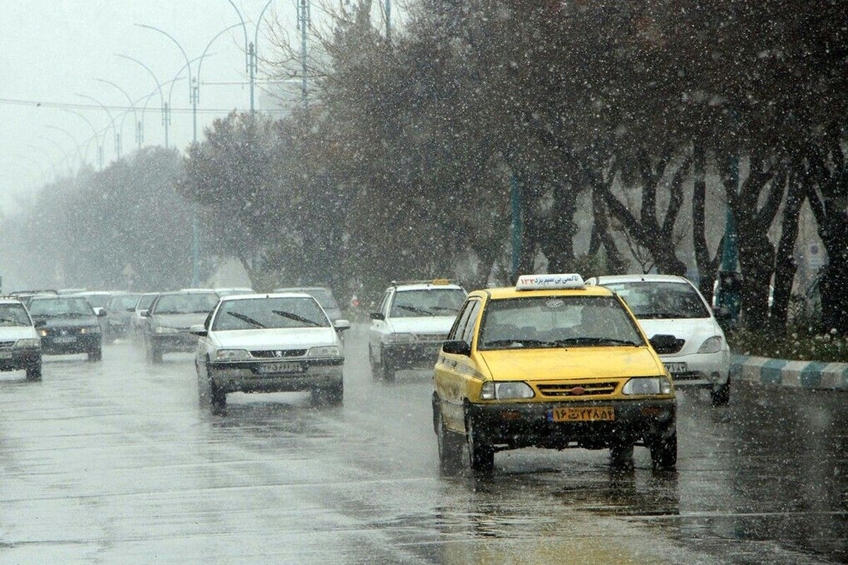 ادامه بارش برف و باران در نقاط مختلف کشور؛ سامانه بارشی جدید سه‌شنبه وارد ایران می‌شود