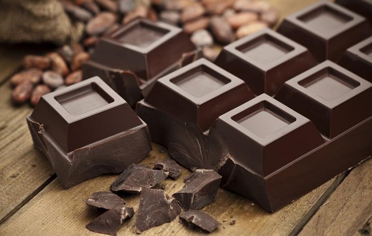 شکلات تلخ فشار خون را کاهش می‌دهد