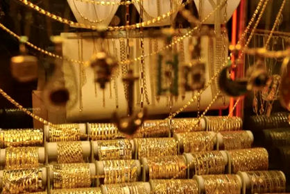 قیمت طلا و سکه امروز ۲۸ تیر ۱۴۰۲/ قیمت طلای ۱۸ عیار و سکه امامی در بازار آزاد چقدر کاهش یافت؟+ جدول قیمت‌ها