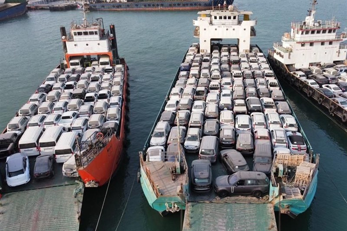 بررسی آیین‌نامه واردات خودروهای کارکرده در دستور کار دولت قرار گرفت