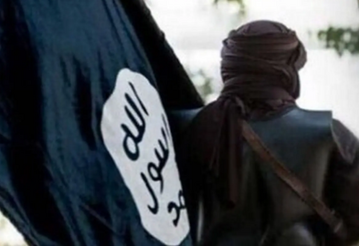 بازداشت 2 نفر از اعضای داعش خراسان در ورودی حرم حضرت معصومه(س) + تصاویر