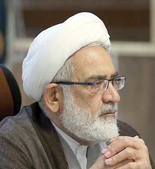 عدهای ماموریت دارند
دستگاههای منصوب رهبری را بکوبند