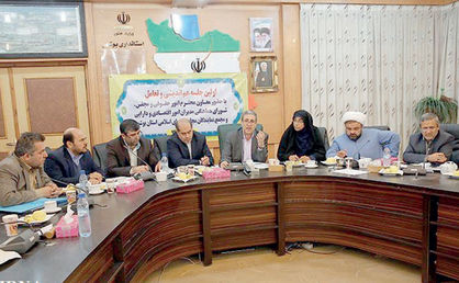 تجویز گفت‌وگو برای حل مشکلات اقتصادی
