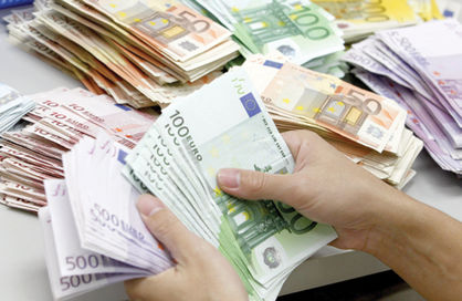 زیان نگهداری ارز و سود خرید سکه در یکسال اخیر