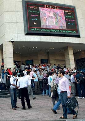 فصل داغ اکرانها