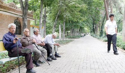 بار سنگین صندوقهای بازنشستگی بر دوش دولت