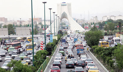 چشمانداز فروپاشی مالی کلانشهرها