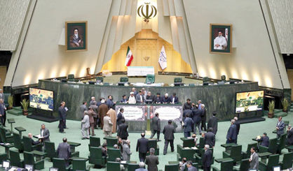 سپردهگذاران نگران نباشند