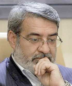ساخت مسکن دایمی در مناطق زلزلهزده
آغاز میشود