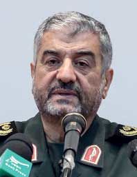 با نگاه به درون میتوان مشکلات اقتصادی
را مرتفع کرد
