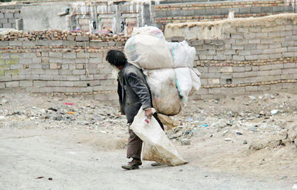 عوامل فقر در ایران شناسایی شد