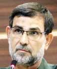 با هر کشتی که نان ساحلنشینان را بگیرد برخورد میکنیم