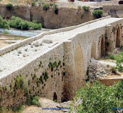 زمینلرزهای که شکافهای «پاتاوه» را بیشتر کرد