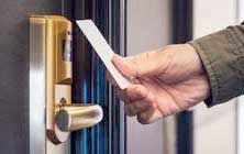 هک درهای هوشمند اتاق هتلها