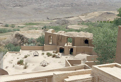 زادگاه خورشید بیفروغ است