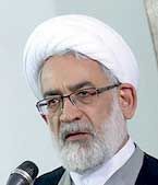 دستهایی میکوشند قوه قضاییه را تضعیف کنند