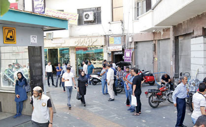 رونق صرافیهای مجاز