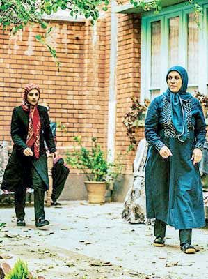 «حوالی پاییز» جایگزین «دلدادگان» میشود