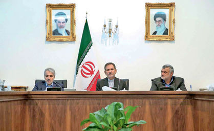 دولت در هر شرایطی کالاهای اساسی را تامین میکند