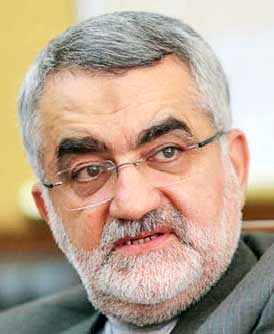 «اسپیوی» سنگ محک قدرت اروپا در برابر امریکا