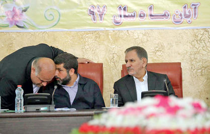 ایران به فروش نفت خود ادامه میدهد