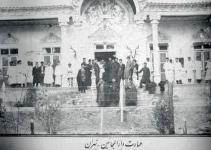 روزنامهنگاری که به دارالمجانین رفت