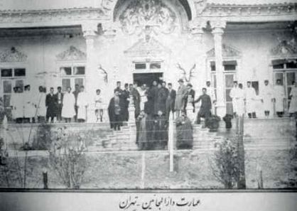 روزنامه‌نگاری که به دارالمجانین رفت