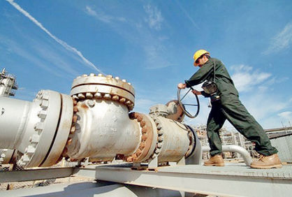 بومی‌سازی ۶۰ درصد تجهیزات مورد نیاز صنعت نفت