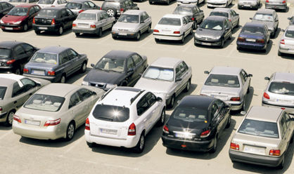 ریشه تخت گاز دلالان در بازار خودرو «قیمتهای دستوری» است