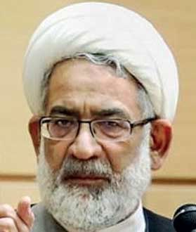 مقامهای قضایی دولت را
در حل مشکلات کمک کنند
