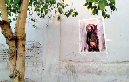 هنرمندی که آثارش را قربانی میکند