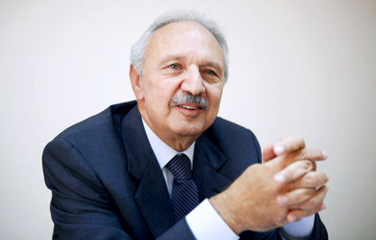 بازرگان لبنانی جانشین حریری میشود